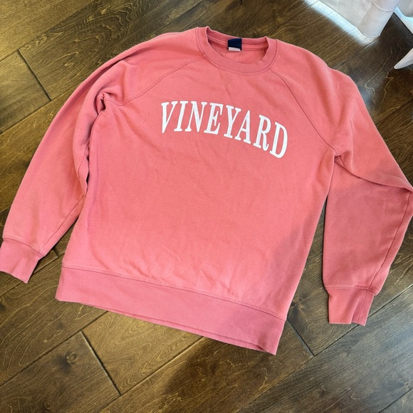 VERY SOFT Vineyard sweatshirt 🔥 - Picture 1 of 10